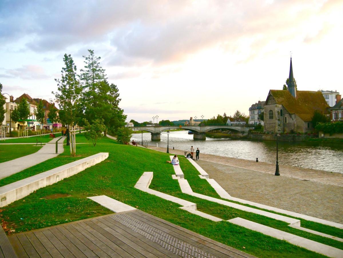 Oasis Au Coeur De Ville Sens Luaran gambar